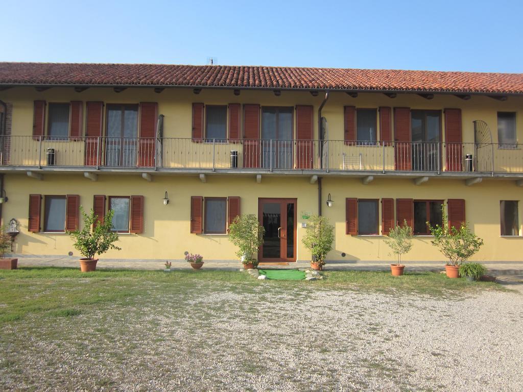 Al Casale B&B Cherasco Exterior foto